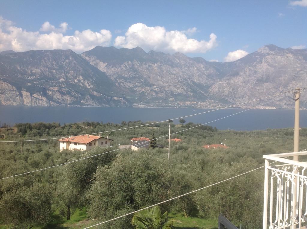 Villa Arianna Panoramic Apartments Malcesine Zewnętrze zdjęcie