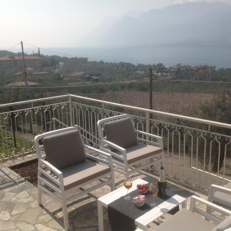Villa Arianna Panoramic Apartments Malcesine Zewnętrze zdjęcie