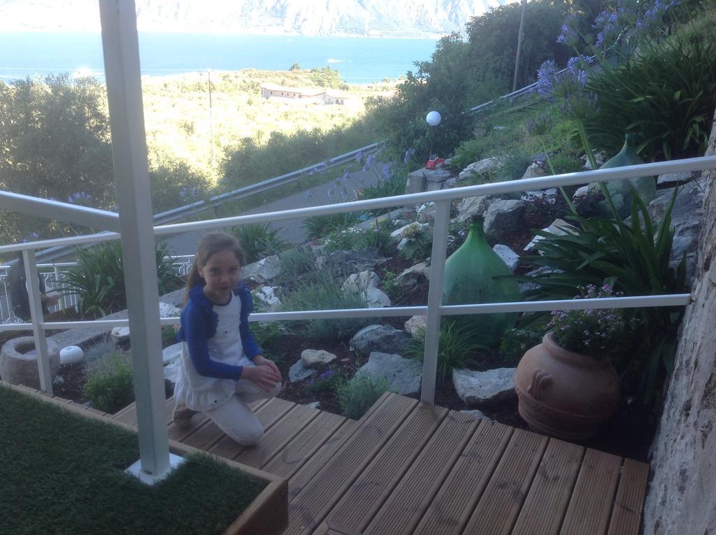 Villa Arianna Panoramic Apartments Malcesine Zewnętrze zdjęcie