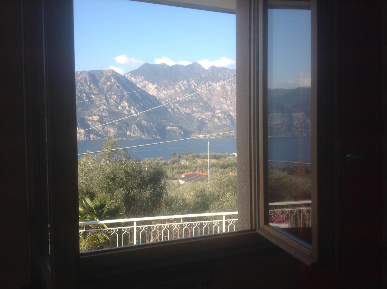 Villa Arianna Panoramic Apartments Malcesine Zewnętrze zdjęcie