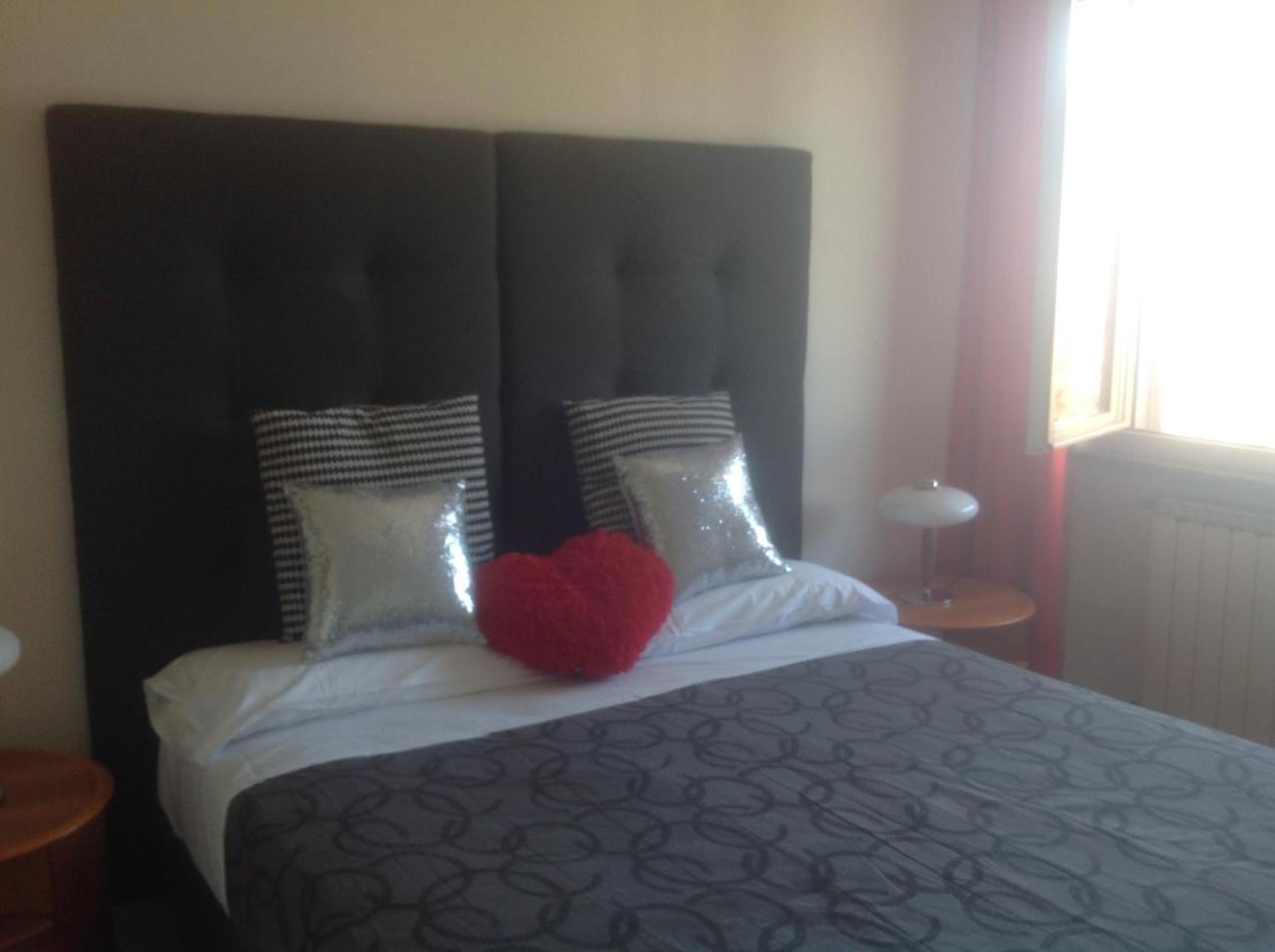 Villa Arianna Panoramic Apartments Malcesine Zewnętrze zdjęcie